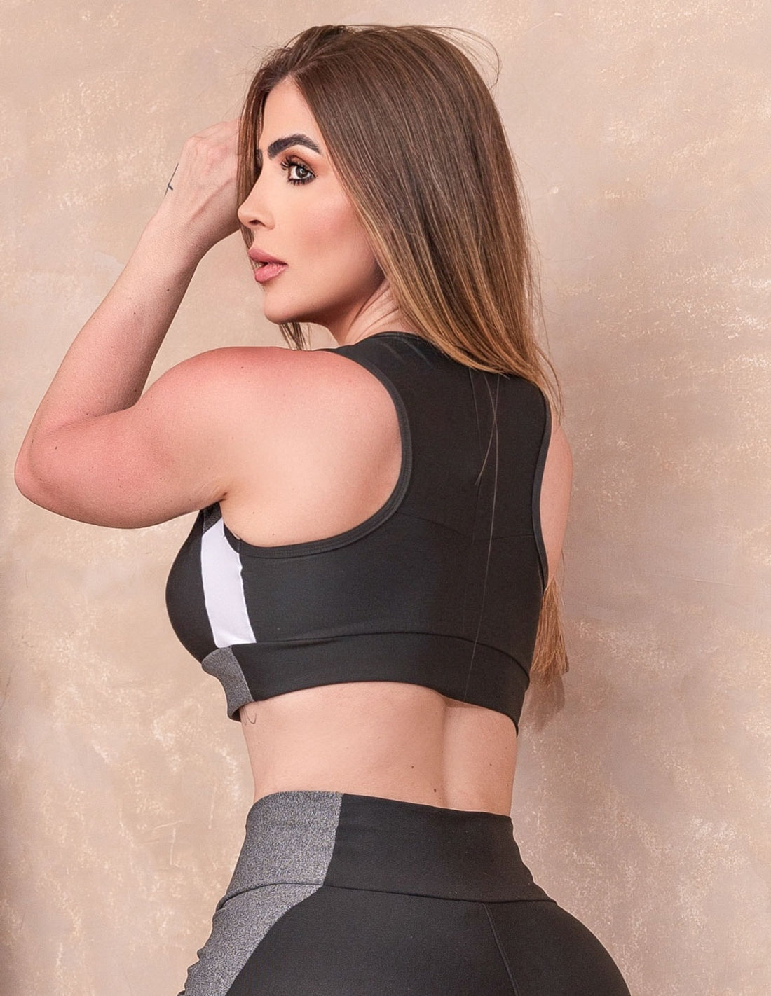 Cropped Fitness Feminino Estilo Nadador sem Bojo