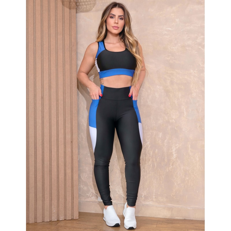 Conjunto Feminino em Suplex com Calça e Cropped sem Bojo