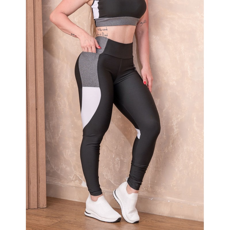 Conjunto Fitness Feminino com Cropped e Calça Recortes Colorido