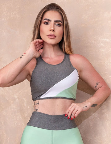 Cropped Feminino Fitness sem Bojo com Decote Vazado nas Costas