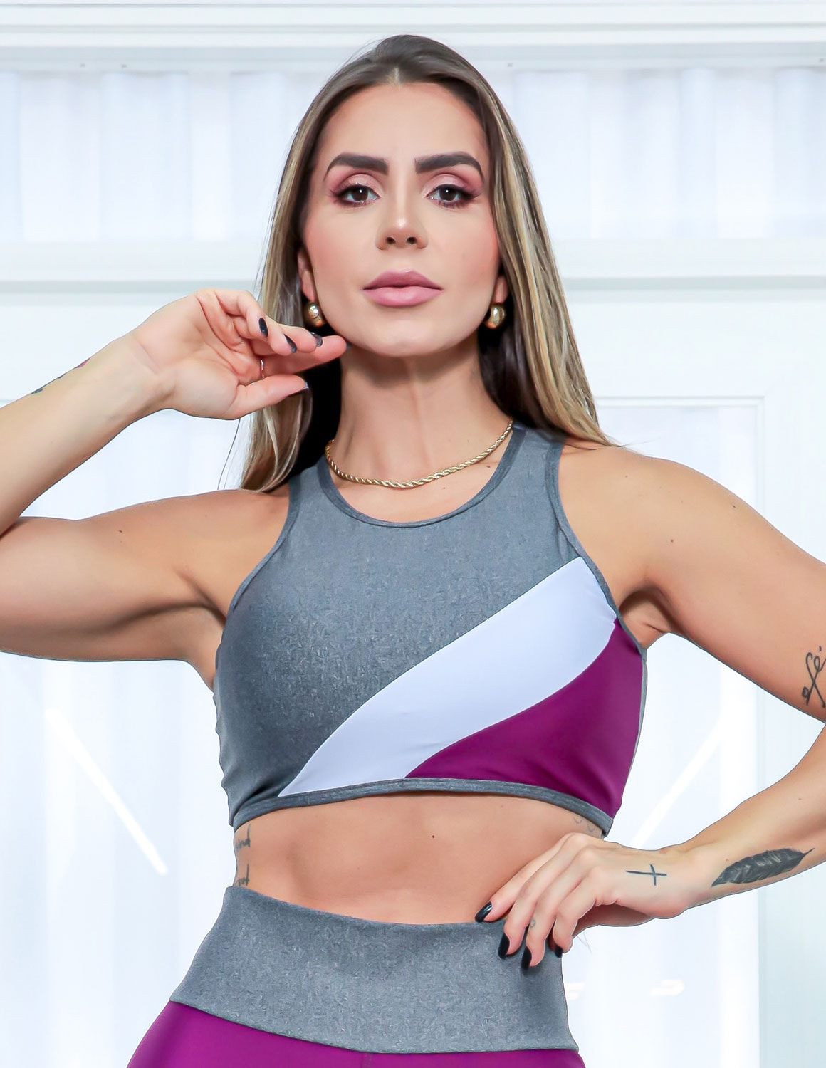 Conjunto Fitmoda Feminino com Cropped sem Bojo e Calça Legging para Academia