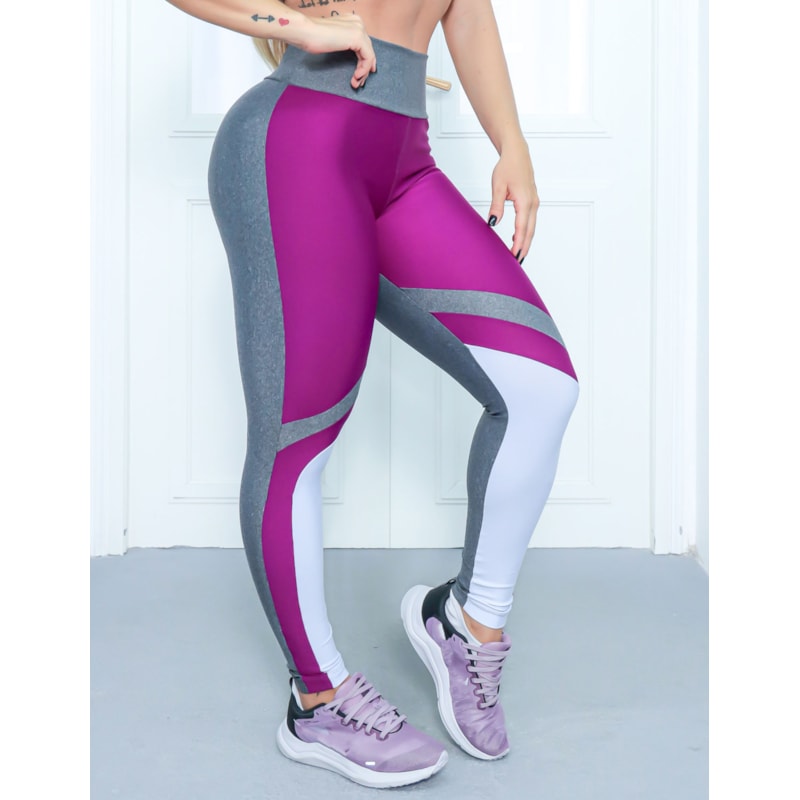 Conjunto Fitmoda Feminino com Cropped sem Bojo e Calça Legging para Academia