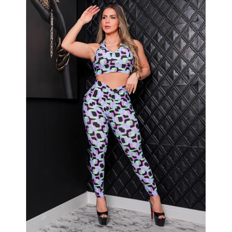 Conjunto Estampado para Academia Empina Bumbum Cropped com Bojo e Calça