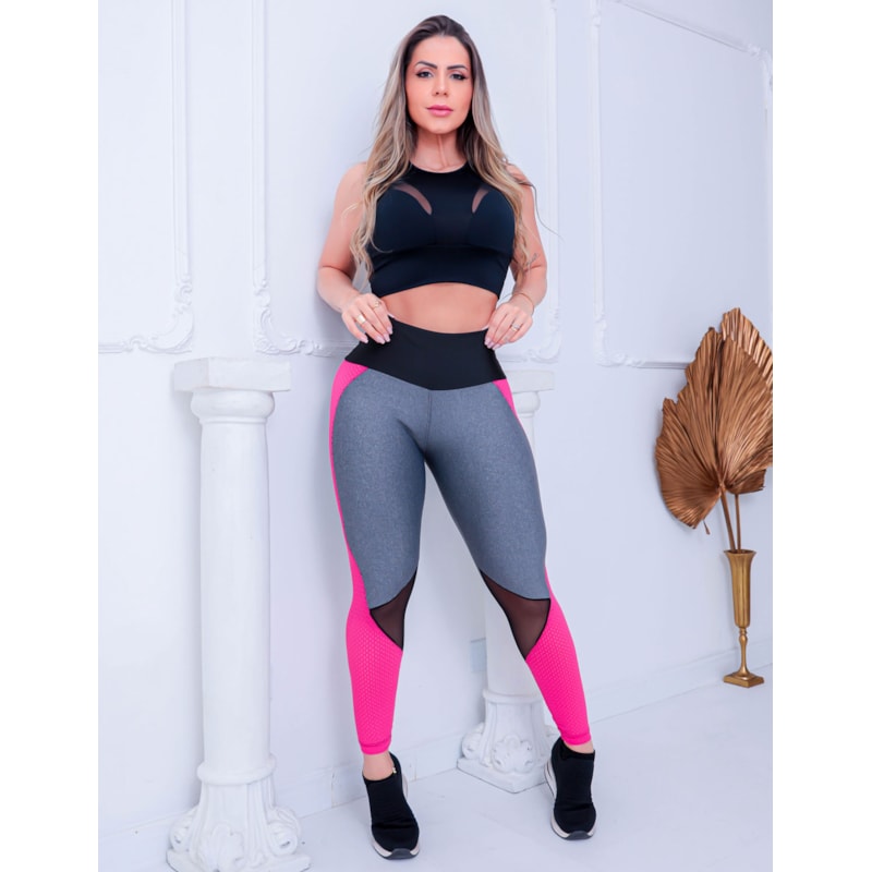 Conjunto Feminino para Academia Cropped com Bojo e Calça com Tela nas Laterais