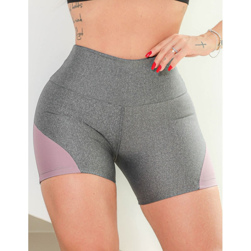 Shortinho Feminino para Academia com Recortes Laterais
