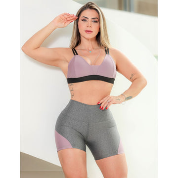 Conjunto Feminino Fitness Top com Bojo e Short com Recortes nas Laterais