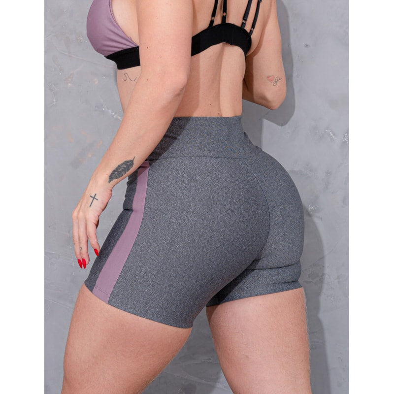Shortinho Fitness Feminino com Recorte nas Laterais para Academia