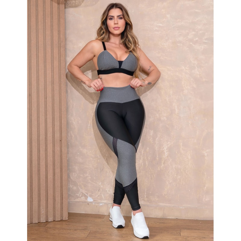 Top Feminino Fitness com Alças Reguláveis e Bojo Removível