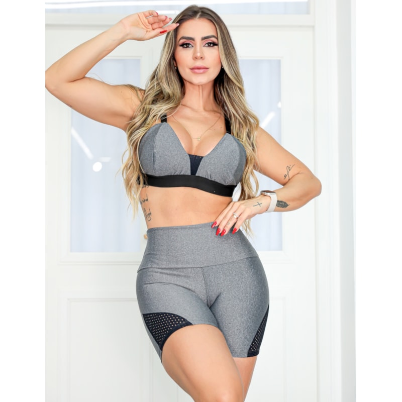 Conjunto Feminino para Academia com Cropped Tela com Bojo Removível e Shortinho