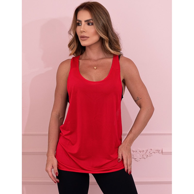 Camiseta Cavada Feminina para Academia em Dry Fit Furadinha