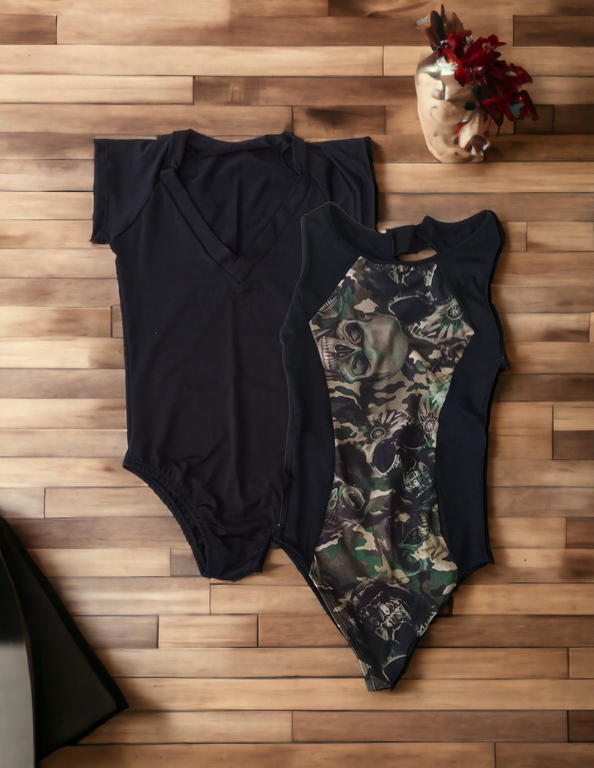 Kit com 2 Bodys Feminino sem Bojo com Estampa Variadas