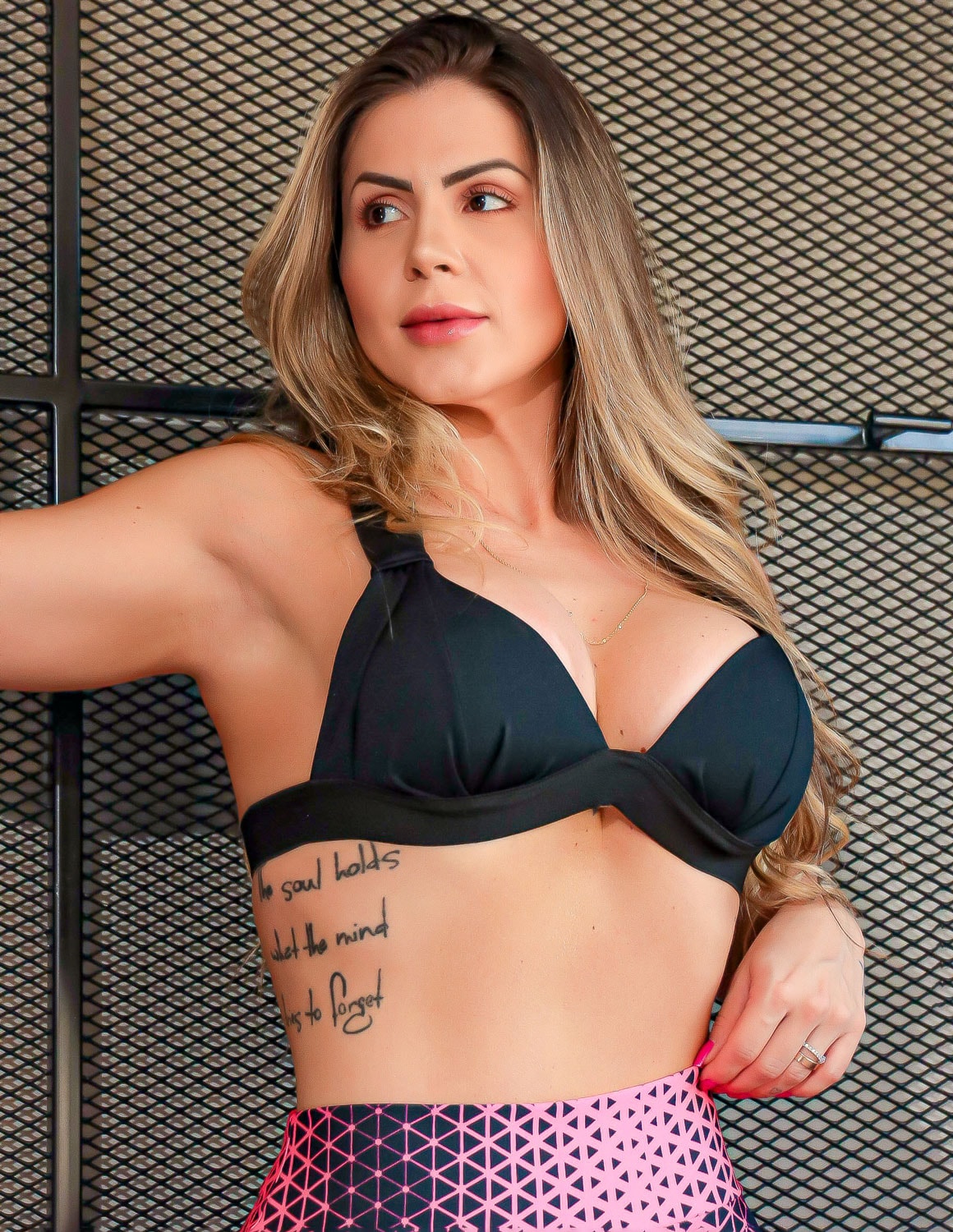 Kit com 3 Tops para Academia Feminino com Bojo Estruturado