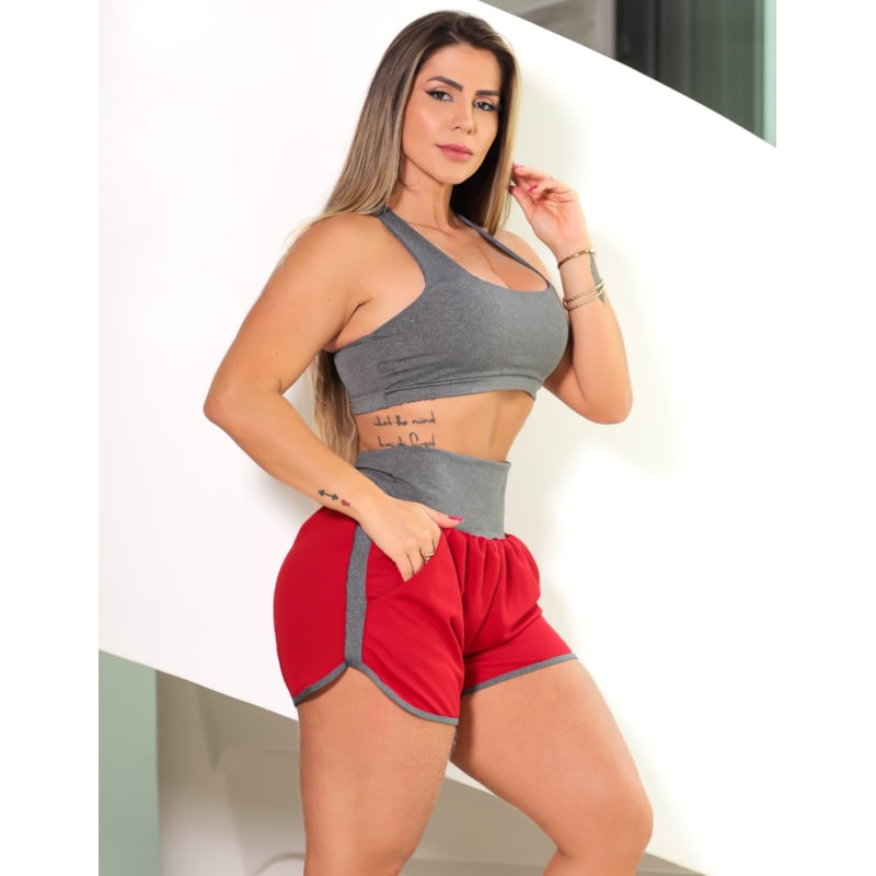 Conjunto Fitness Feminino Top com Bojo e Short Running com Bolsos Laterais