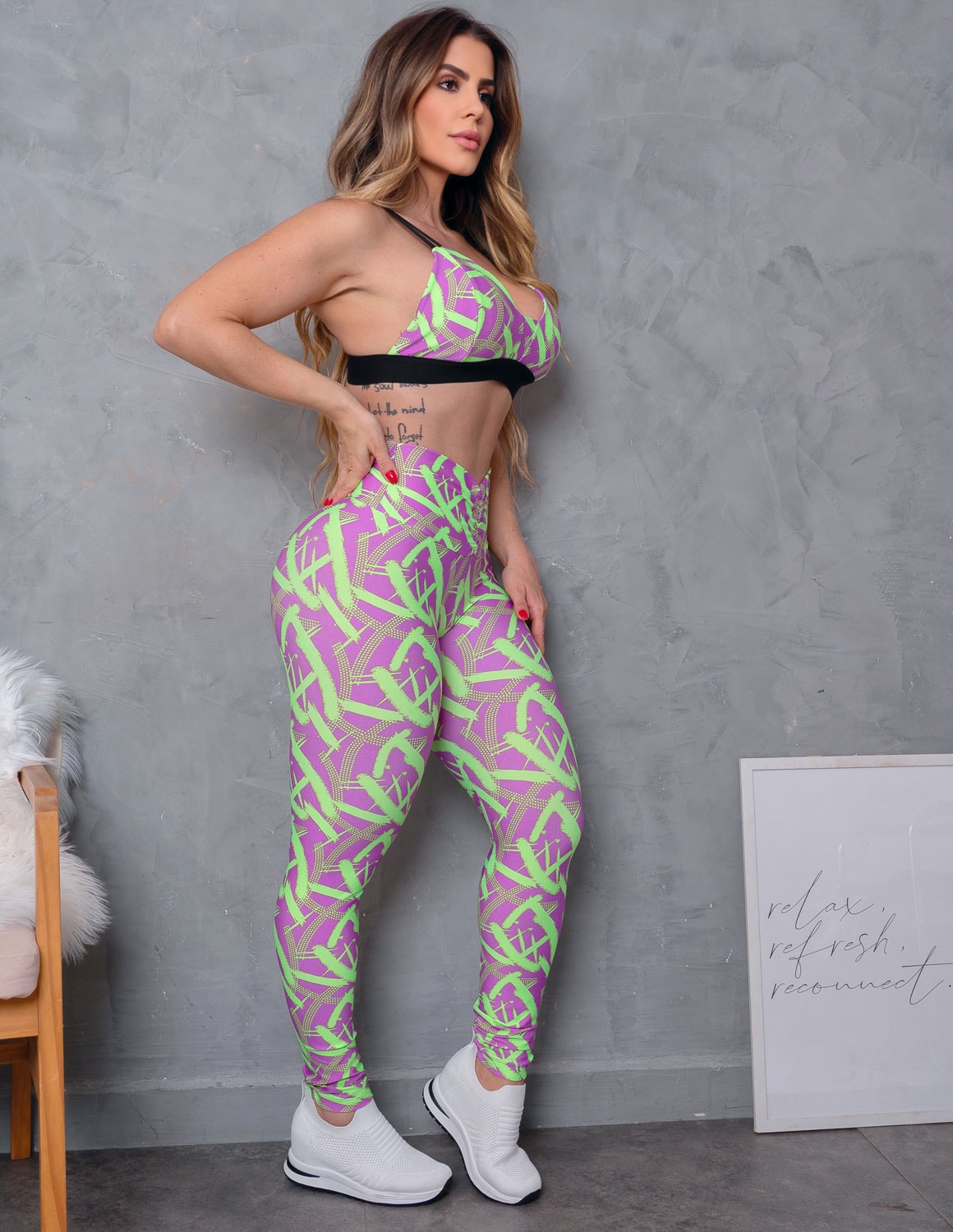 Tops Fitness Feminino com Estampa e Bojo Removível