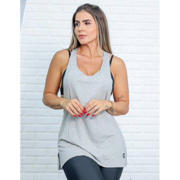 Regata Atlética Feminina com Toque de Elegância e Recortes Laterais