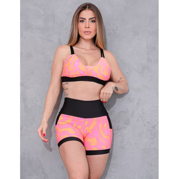 Conjunto Feminino Fitness Estampado Short com Bolsos Laterais e Top com Bojo