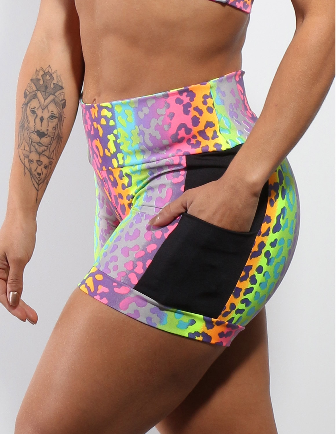 Kit com 2 Shorts Feminino Cores Variadas para Academia