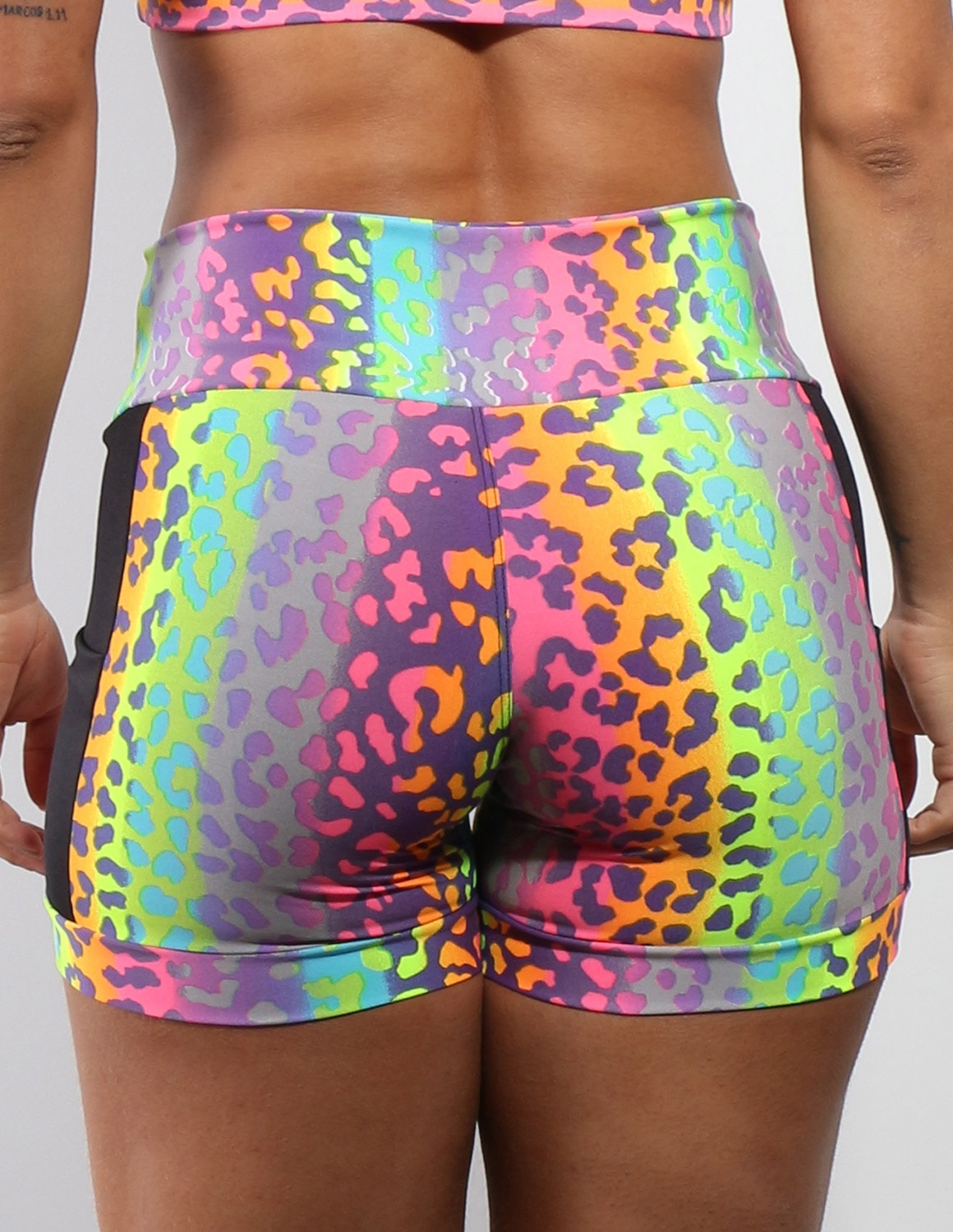 Kit com 2 Shorts Feminino Cores Variadas para Academia
