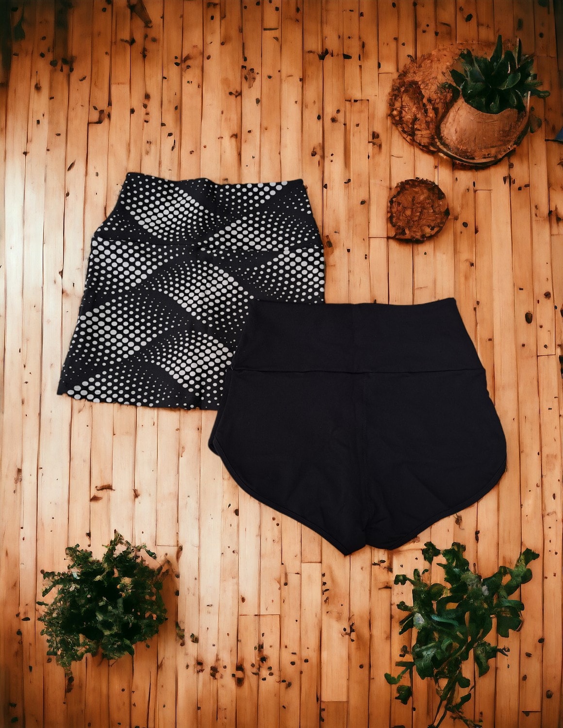 Kit  Feminino com 1 Short Saia e 1 Sunguete Cintura Alta