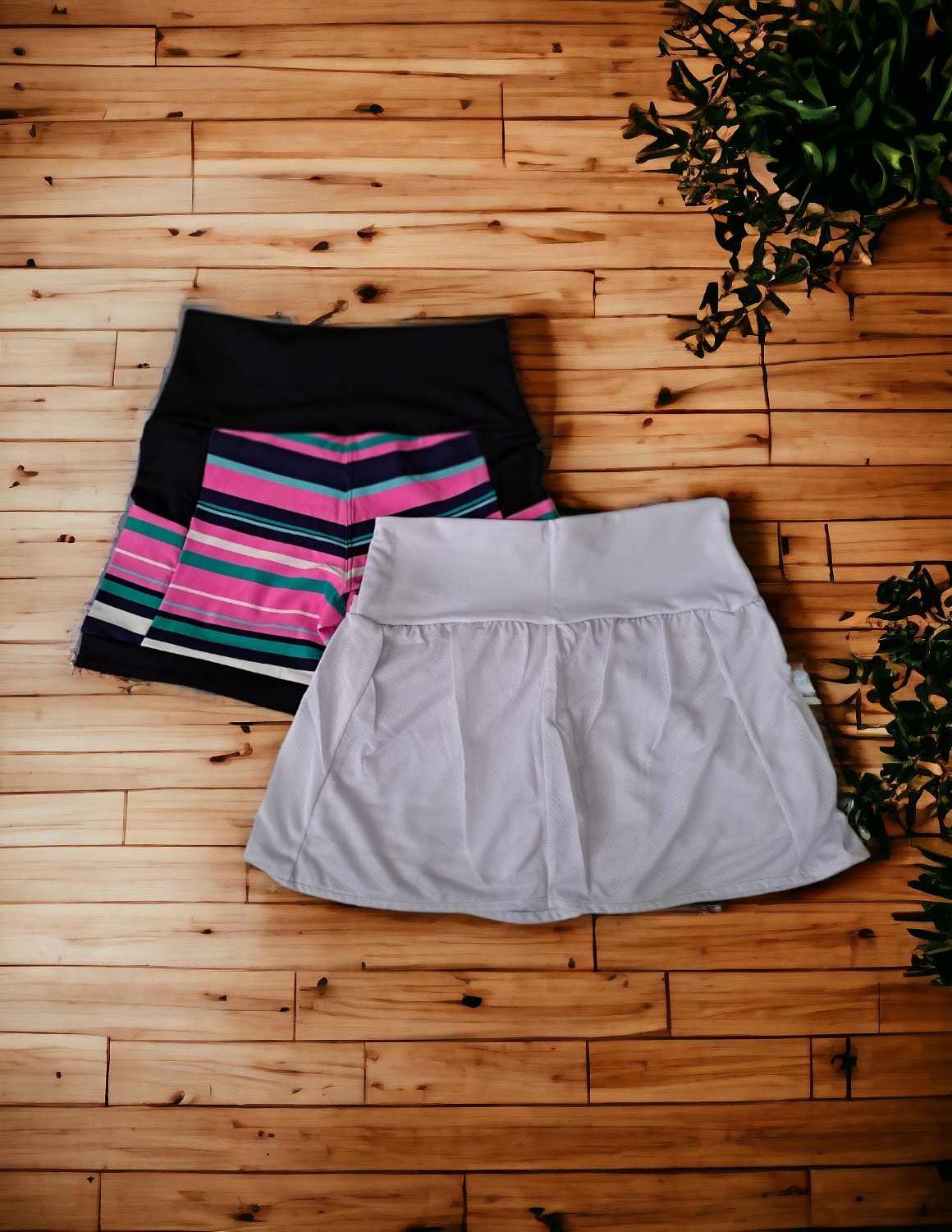 Kit com 1 Short Saia e 1 Short Básico Estampado