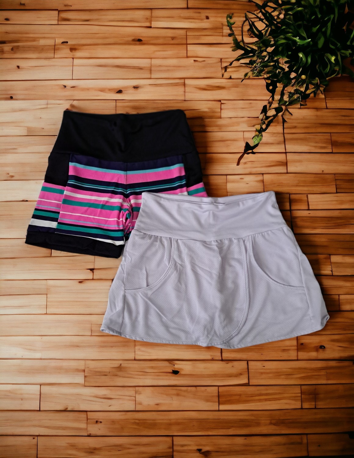 Kit com 1 Short Saia e 1 Short Básico Estampado