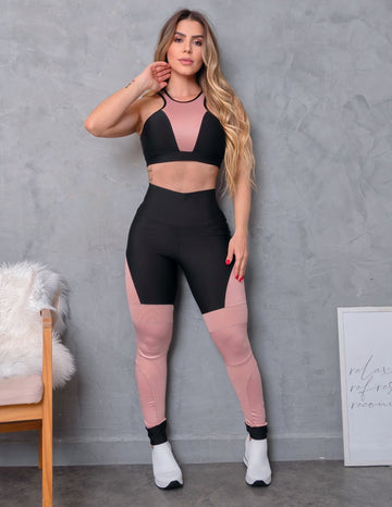 Conjunto Fitness Top e Legging Com Recortes Para Academia Design Moderno