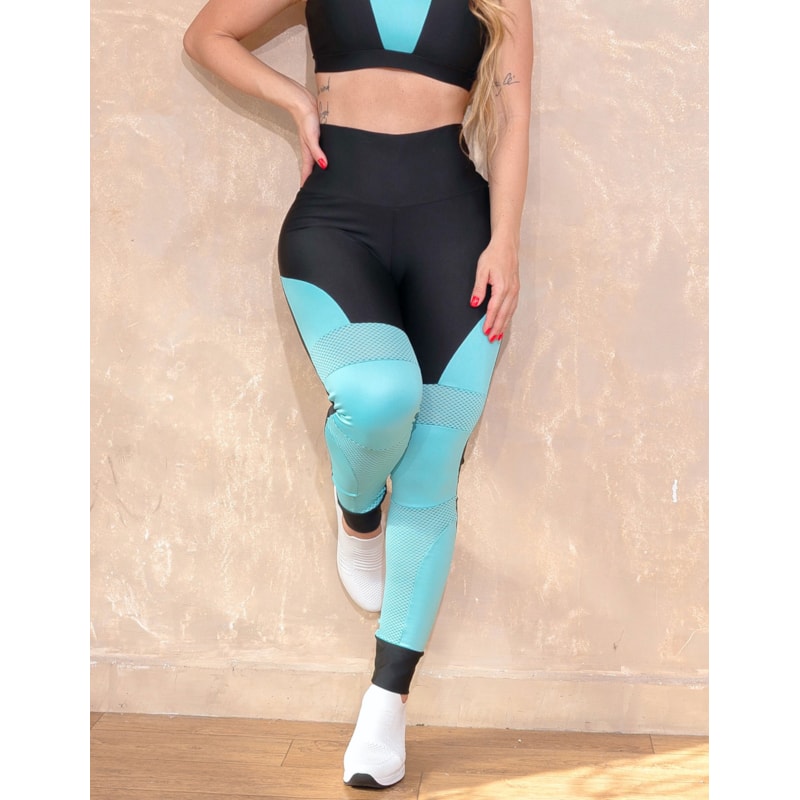 Calça Punho Feminina Esportiva com Recortes em Tela e Cirrê