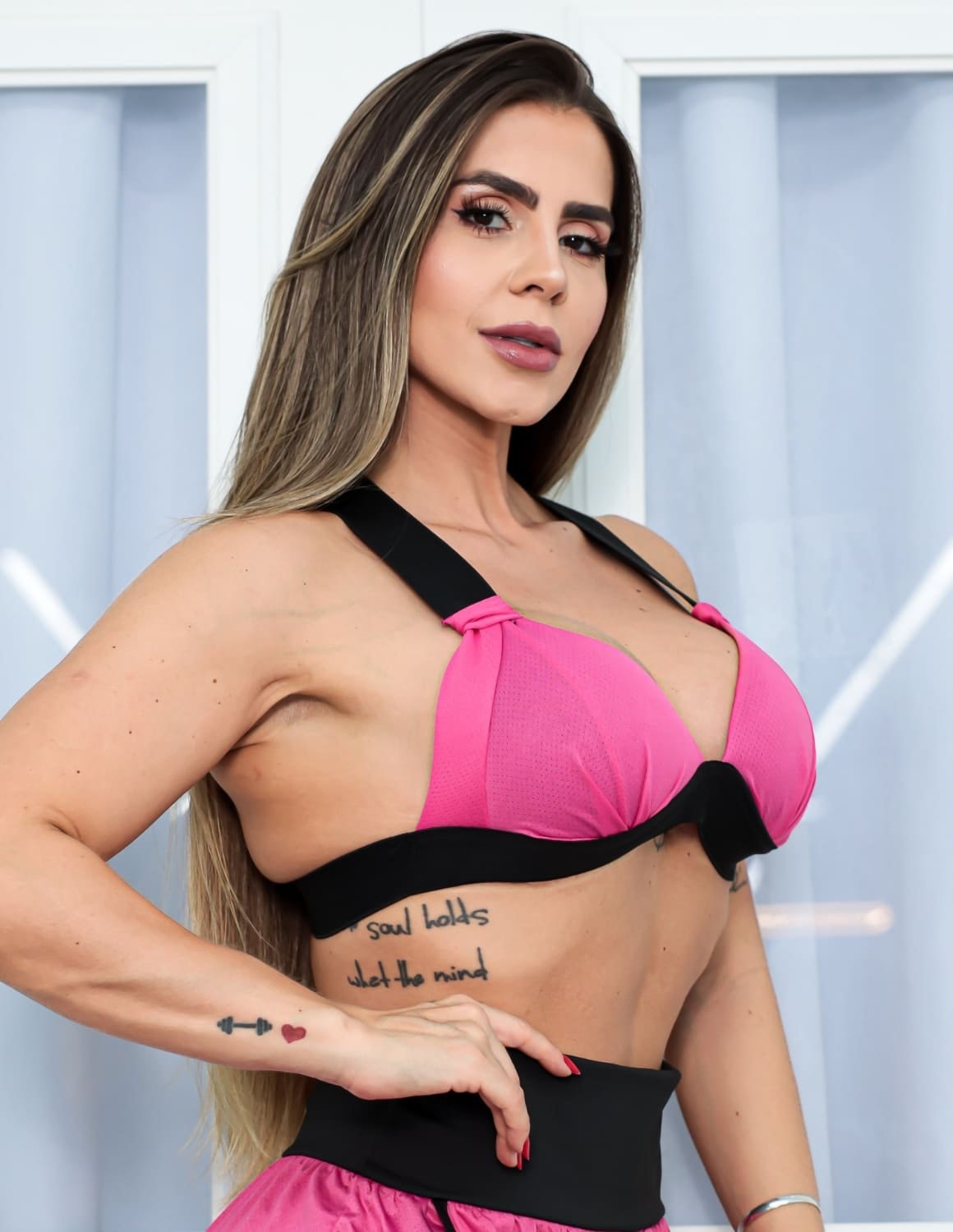 Top em Dry Fit Feminino com Bojo Estruturado para Academia