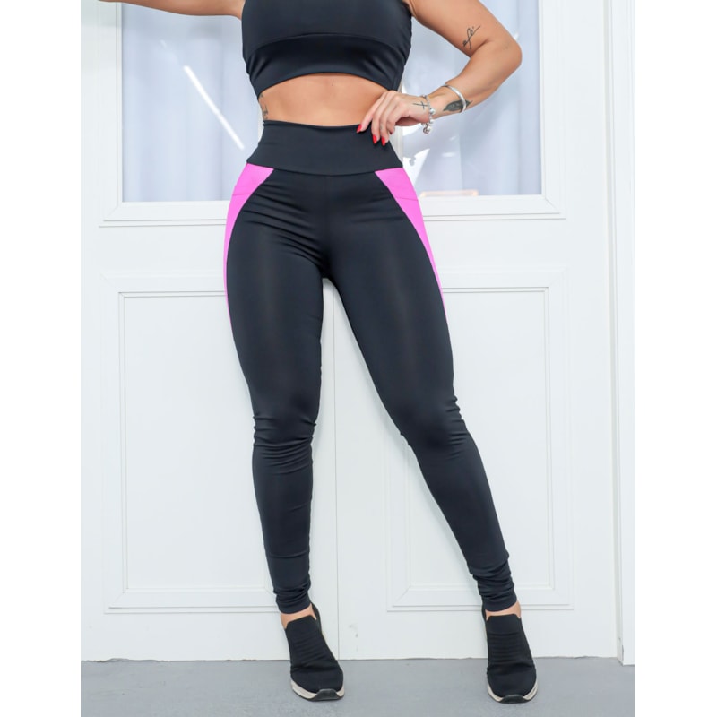 Calça Empina Bumbum Feminina com Bolsos de Tela para Academia