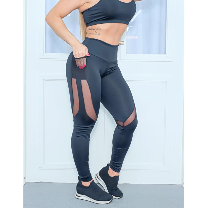Calça Feminina Fitness com Tule e Bolsos nas Laterais
