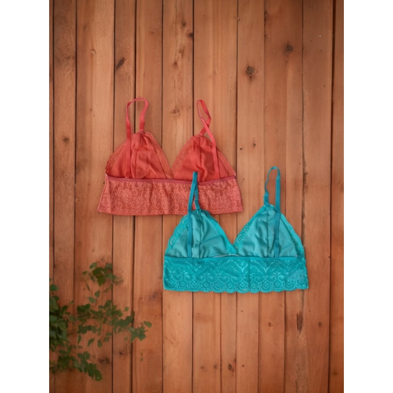 Kit com 2 Sutiãs Cropped Rendado Feminino com Alças Reguláveis e sem Bojo