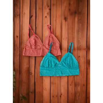 Kit com 2 Sutiãs Cropped Rendado Feminino com Alças Reguláveis e sem Bojo