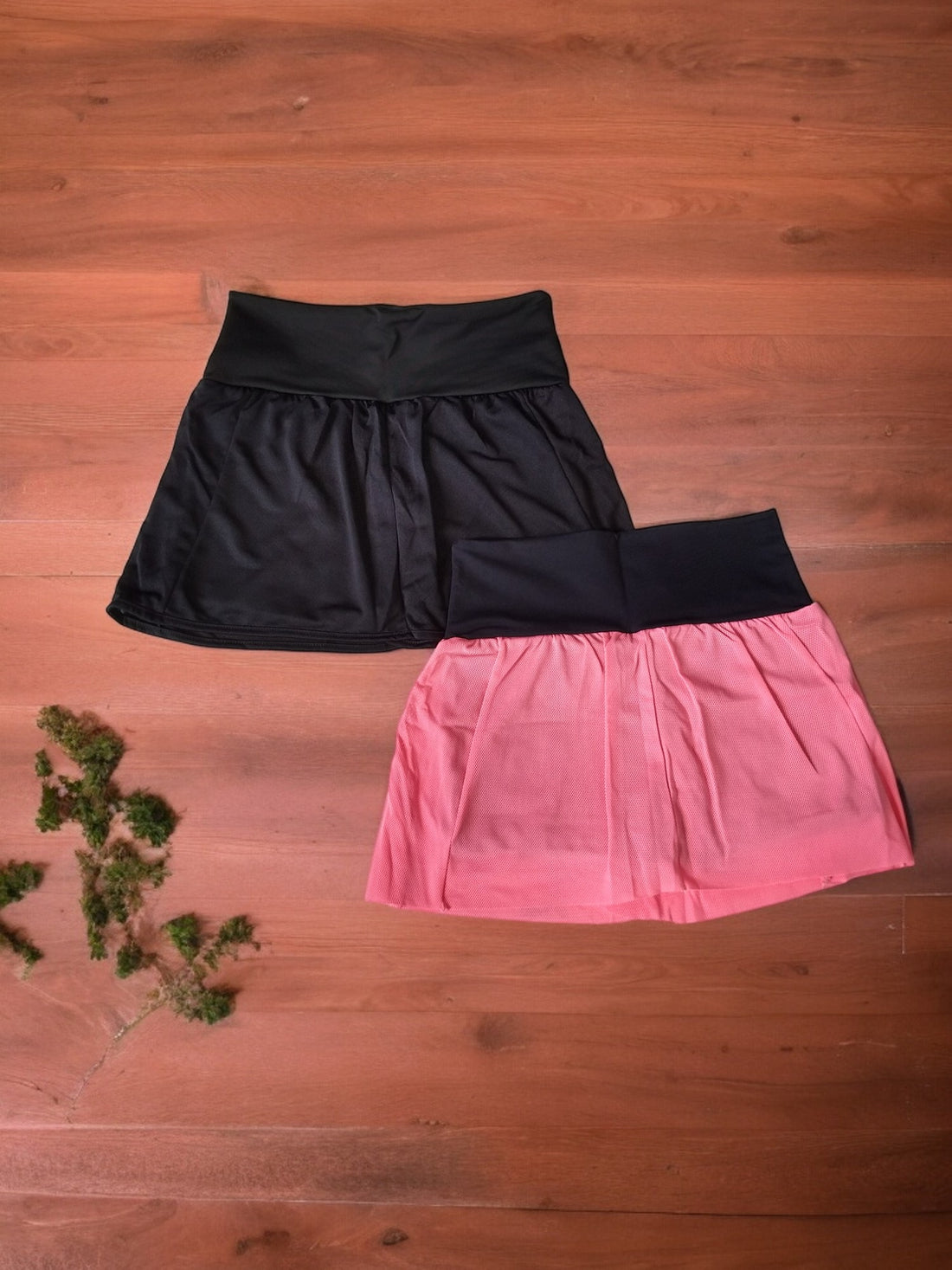 Kit com 2 Shorts Saia Finess Cores e Modelos Variados para Academia