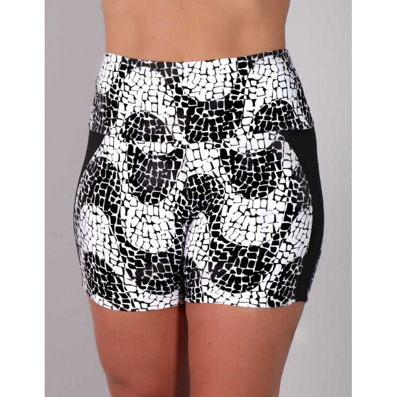 Kit com 1 Short Saia Dry Fit e 1 Short Básico com Tela Lateral