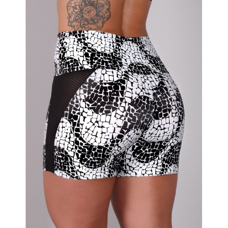 Kit com 1 Short Saia Dry Fit e 1 Short Básico com Tela Lateral