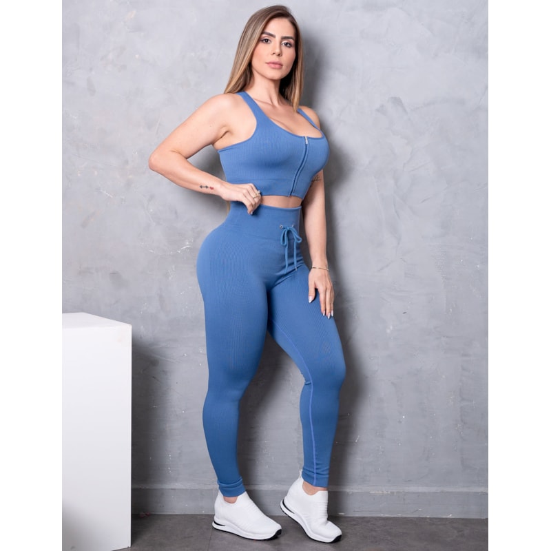 Look Feminino em Poliamida Canelada Com Legging Empina Bumbum e Cropped Sem Bojo com Zíper