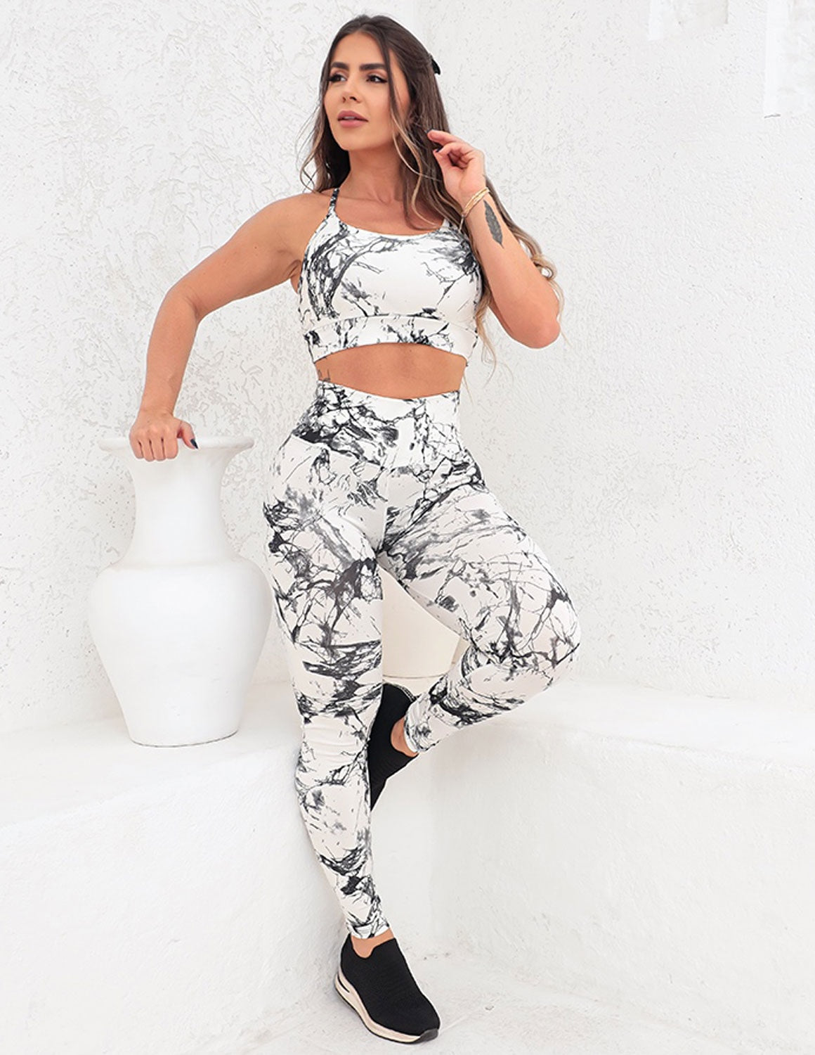 Conjunto Fitness Feminino Calça e Top Marmorizado para Academia