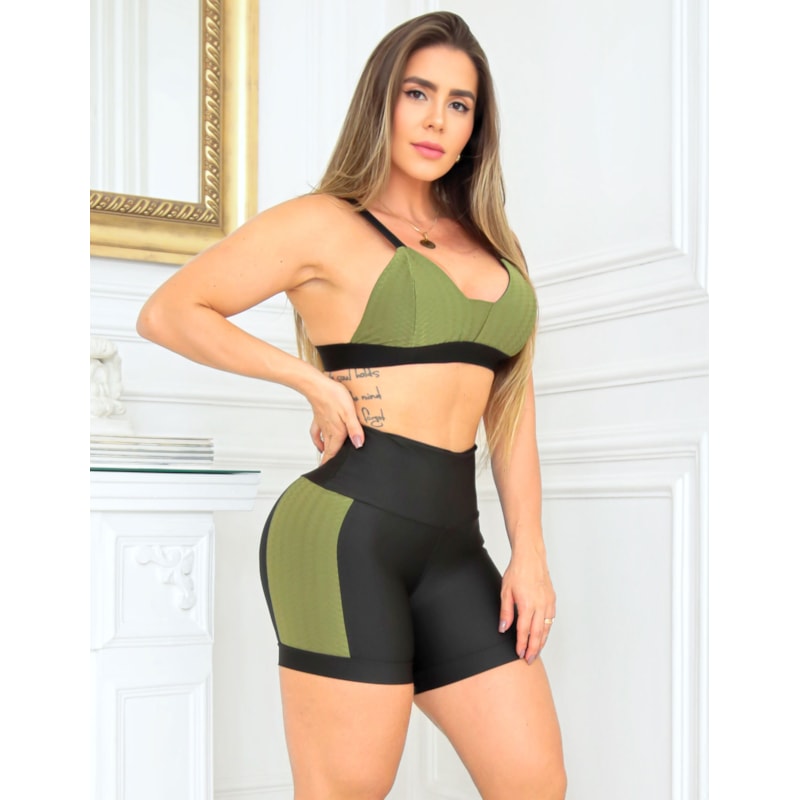 Conjunto Fitness Feminino Top em Zig de Poliamida e Short com Recortes Laterais