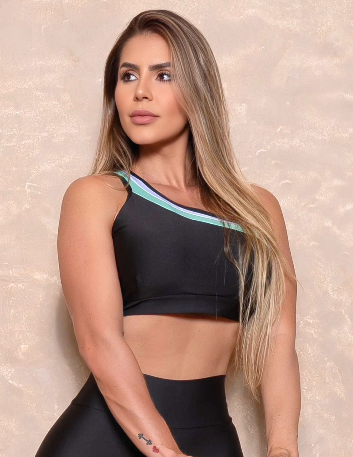 Cropped para Academia Fitness Top Uma Alça sem Bojo