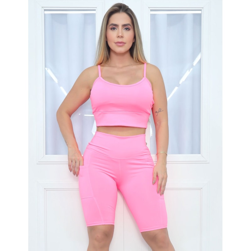 Conjunto Feminino Ciclista com Bermuda de Bolsos e Cropped com Bojo Removível