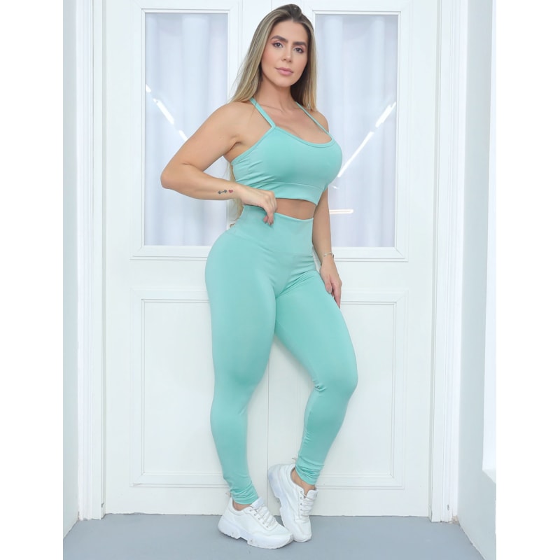 Look Feminino Colors Fitmoda com Calça Básica e Cropped com Bojo Removível