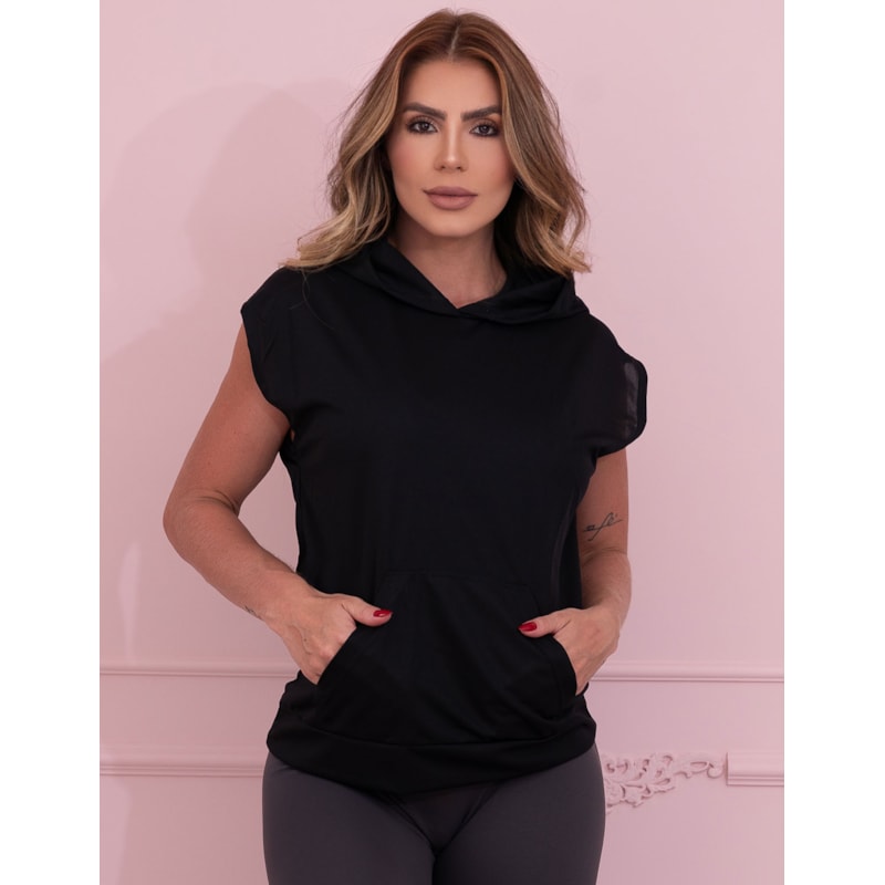 Colete Feminino Fechado em Dry Fit com Capuz e Bolsos