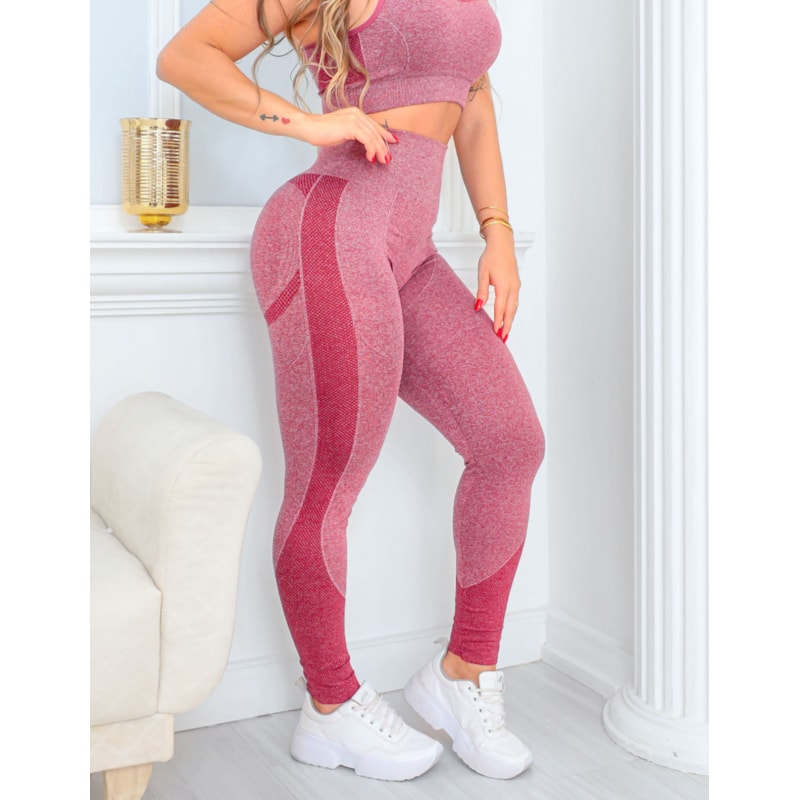 Trio Conjunto Feminino Fitness Valoriza Bumbum com Cropped Calça Cintura Alta e Short