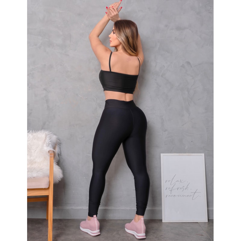 Conjunto Fitness Feminino com Legging Antitransparente e Top com Bojo
