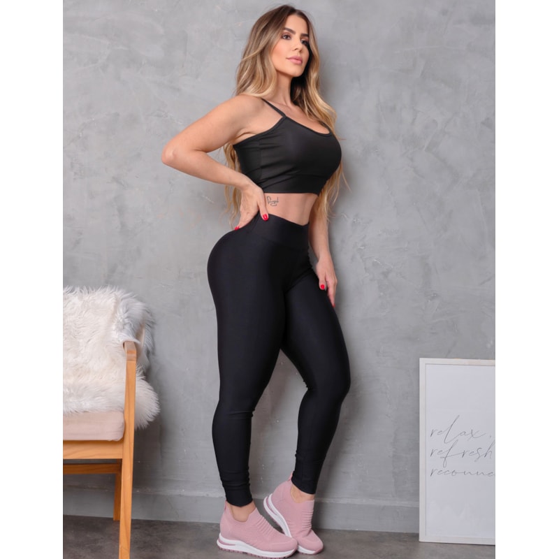 Conjunto Fitness Feminino com Legging Antitransparente e Top com Bojo