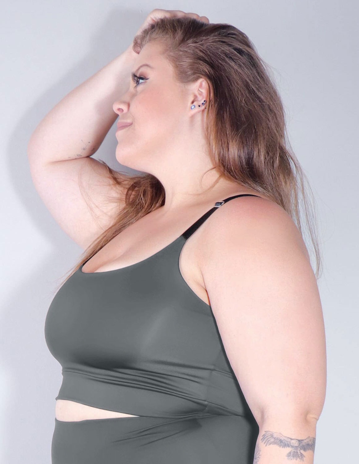 Cropped Feminino sem Bojo com Alças Regulavéis Plus Size