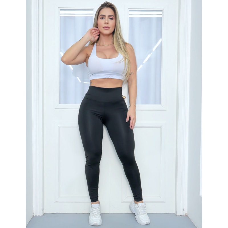 Conjunto Fitness Básico Colors com Top de Bojo Removível e Calça com Bolsos Laterais