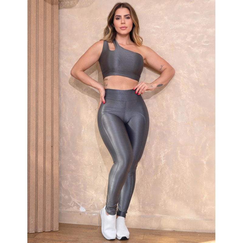 Look Esportivo Feminino em Poliamida Canelada Acetinada com Calça e Cropped