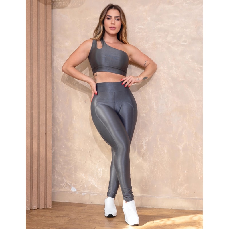 Look Esportivo Feminino em Poliamida Canelada Acetinada com Calça e Cropped