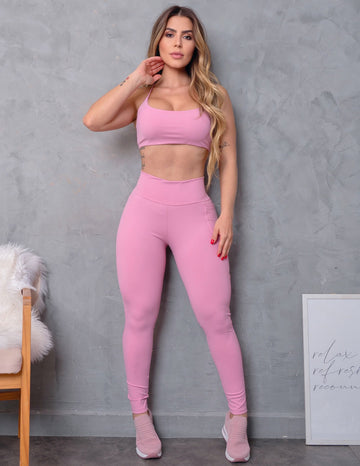 Look Esportivo Feminino em Poliamida Zero Transparência Calça com Bolsos e Cropped